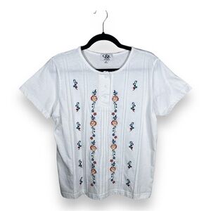 VINTAGE C&K DESIGNS WHITE FLORAL EMBROIDERED TEE COTTAGECORE COTTON STRETCH SOFT